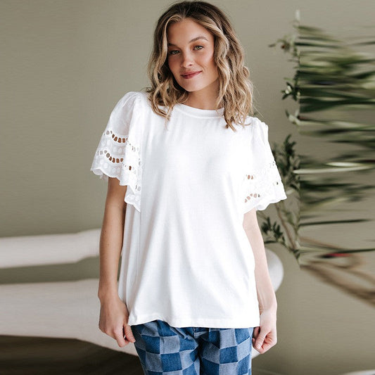 Avette Solid Essential Tee